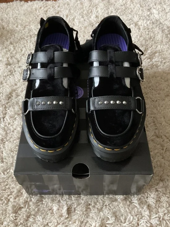 💐NWT💐 Dr Martens LIMITED EDITION RAMSEY WEDNESDAY PLATFORM CREEPERS - size 8 - Picture 7 of 14